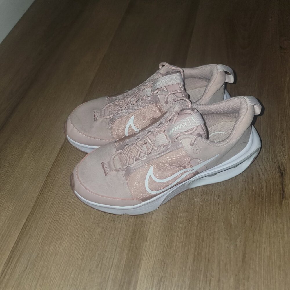 Nike air max size 9 women